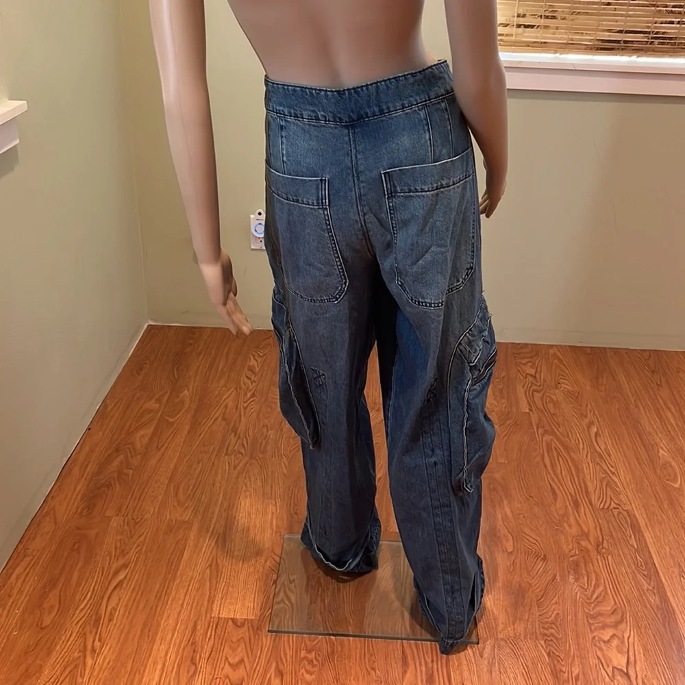Boutique Cargo Style Jeans With Zippers Down Front Of Legs Size 13 - Picture 5 of 12